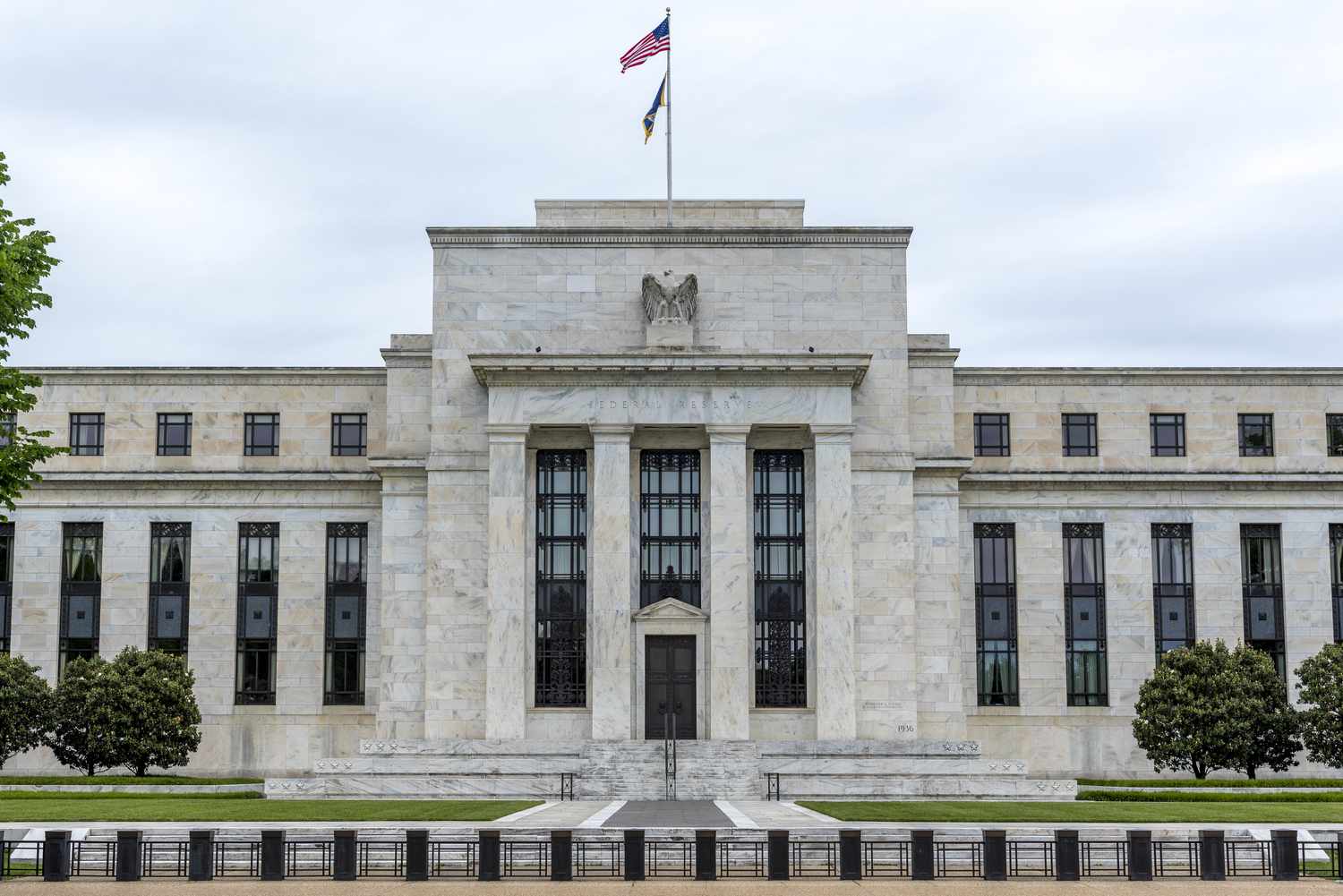 The Federal Reserve building in Washington, D.C., symbolizes the authority of the US central bank over the global dollar currency.