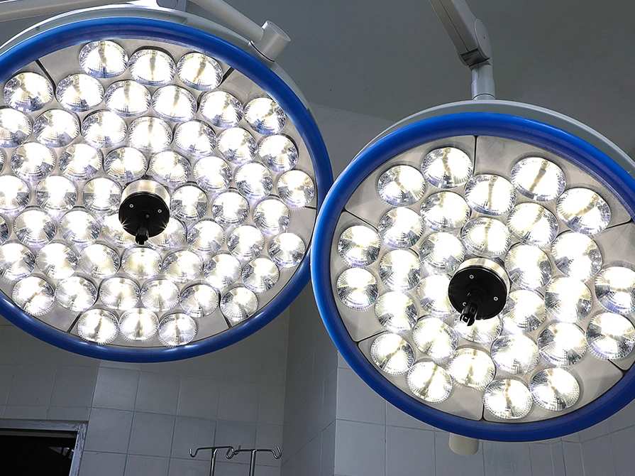 Surgical LED lamps featuring multiple LED bulbs in a cleanroom operating room environment