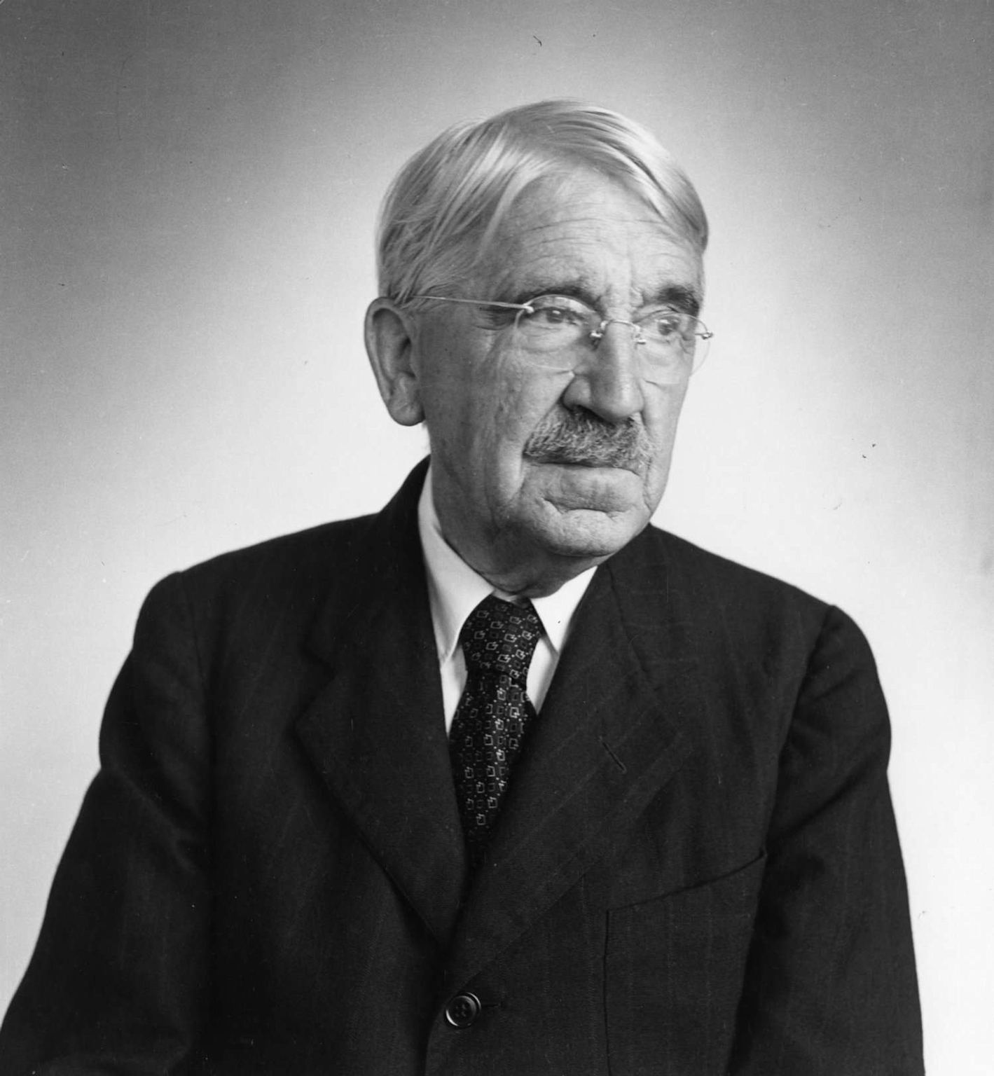 John Dewey, influential Columbia University philosopher and teacher in the early 1900s
