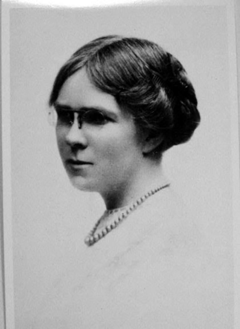 Black and white profile portrait of Dorothy Richardson, a pioneering modernist writer associated with the stream of consciousness technique