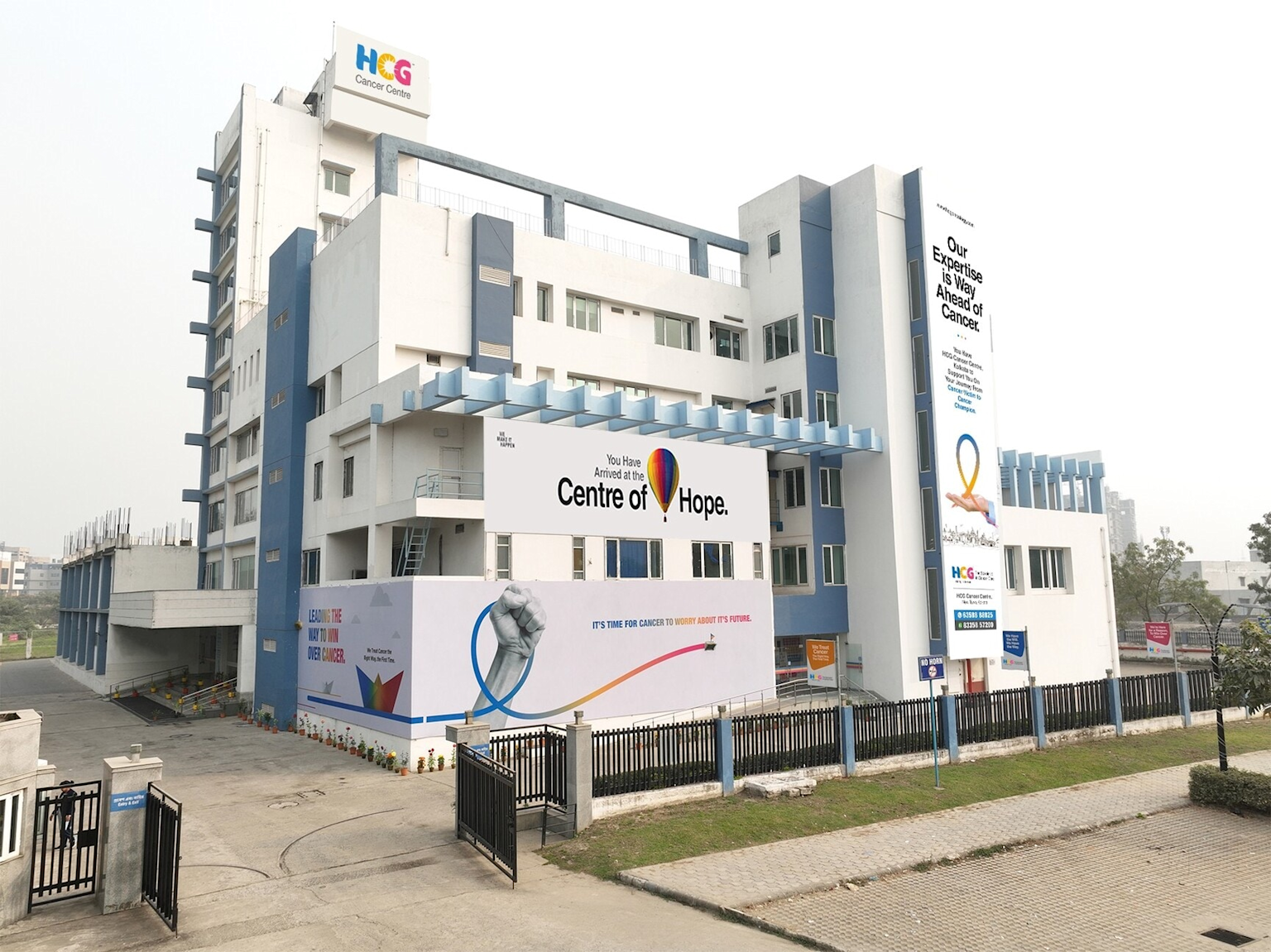 HCG Cancer Centre in Salt Lake City, Kolkata, a specialized facility for cancer treatment and hope