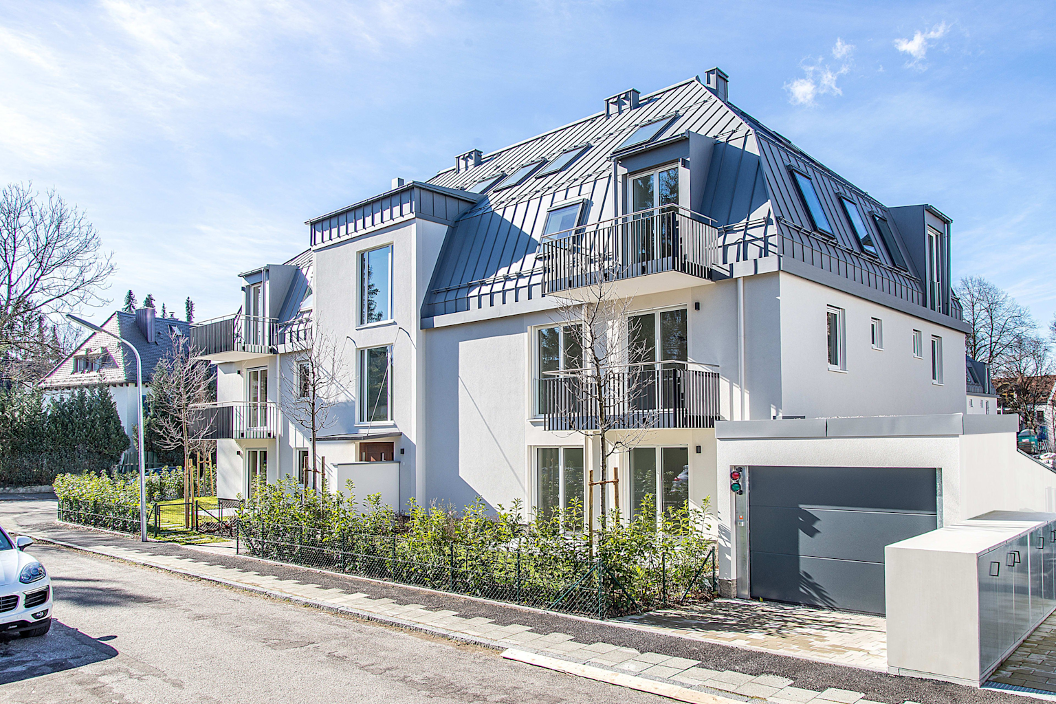 Modern multi-family residential building in Germany suitable as a capital investment property with 14 units and underground parking