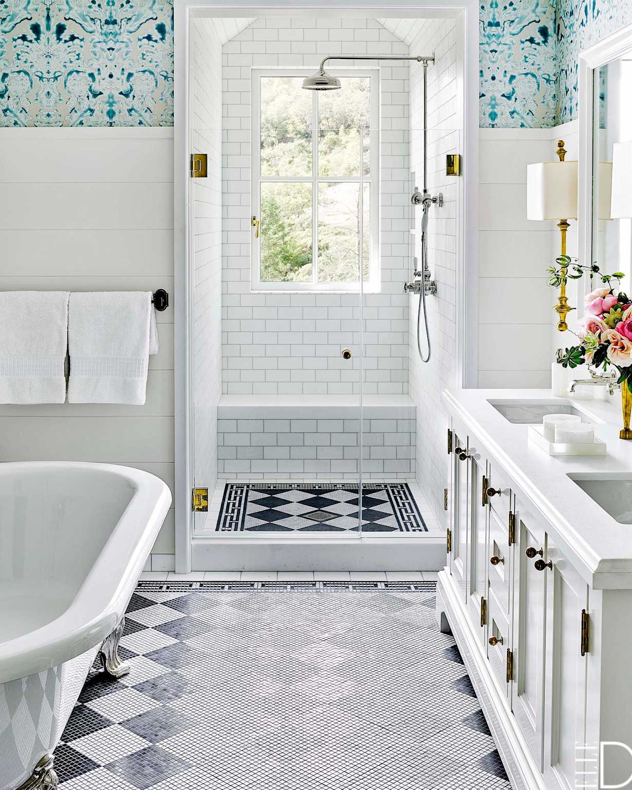 Essential Guide to Standard Shower Sizes for Optimal Bathroom Design 2026 20 36 Walk-in Shower Ideas that Are Dripping with Style in 2025