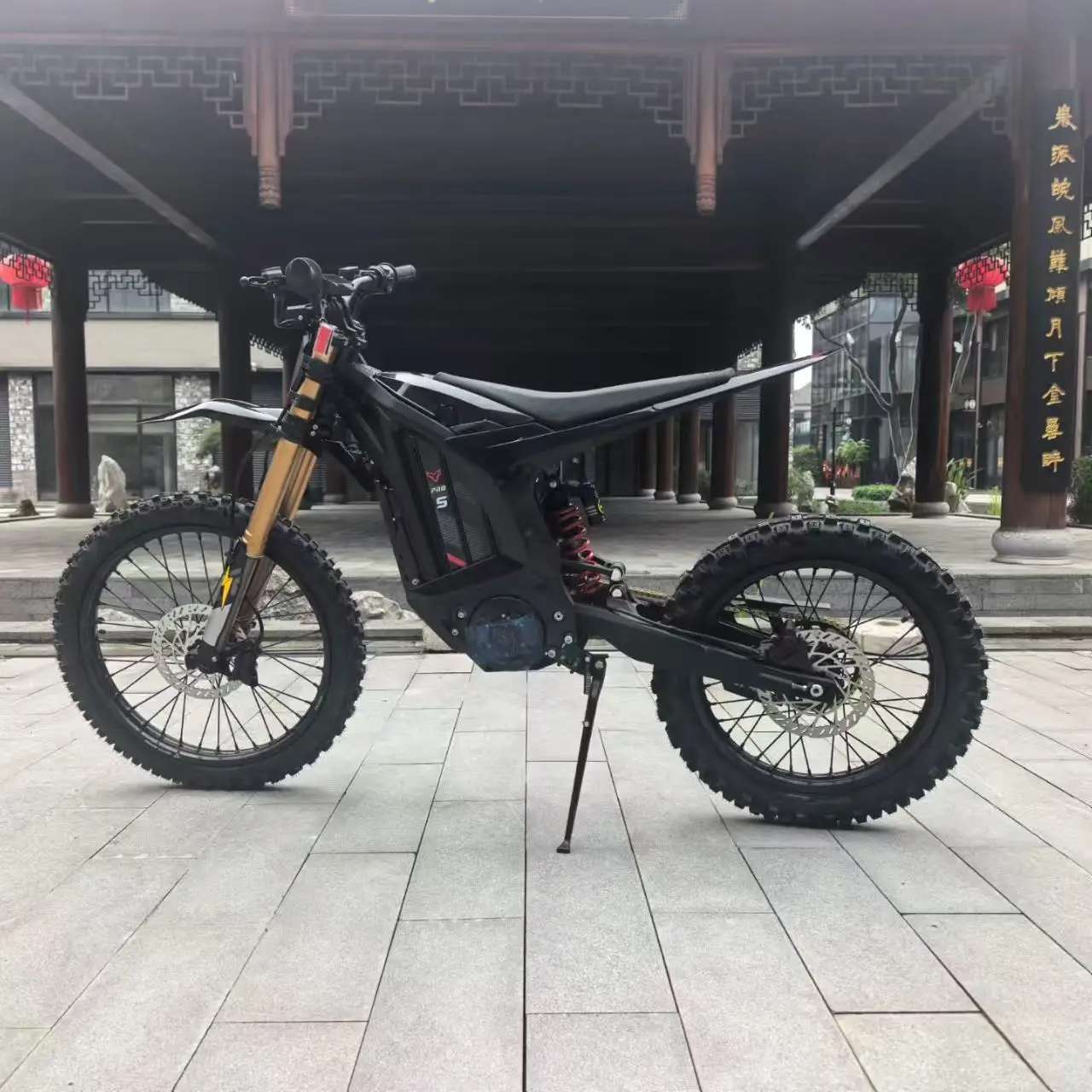 Электрический мотоцикл Arctic Leopard XE Pro S 72V 55Ah 