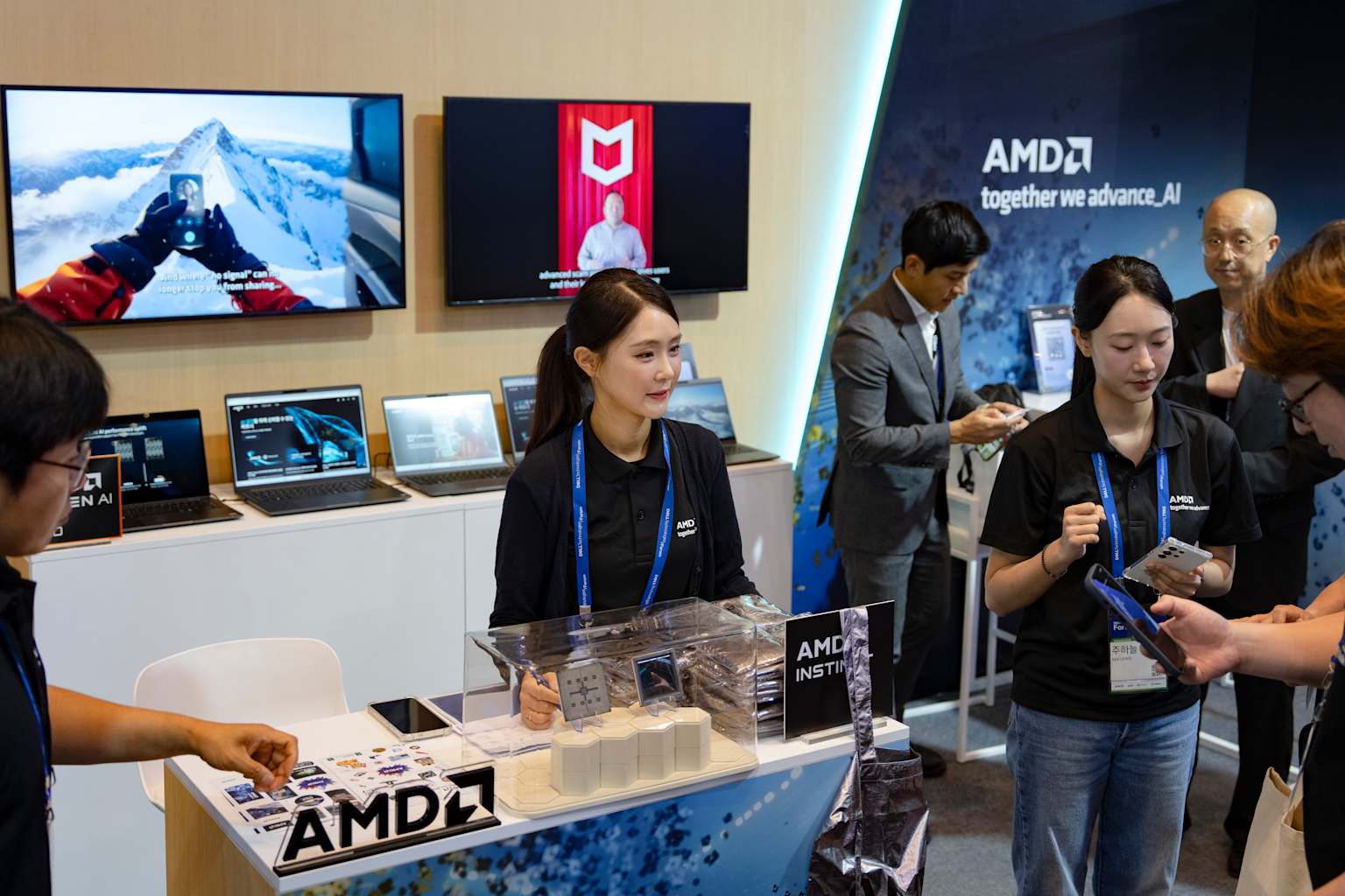Las acciones de AMD se disparan tras presentar su estrategia de IA de $2 billones