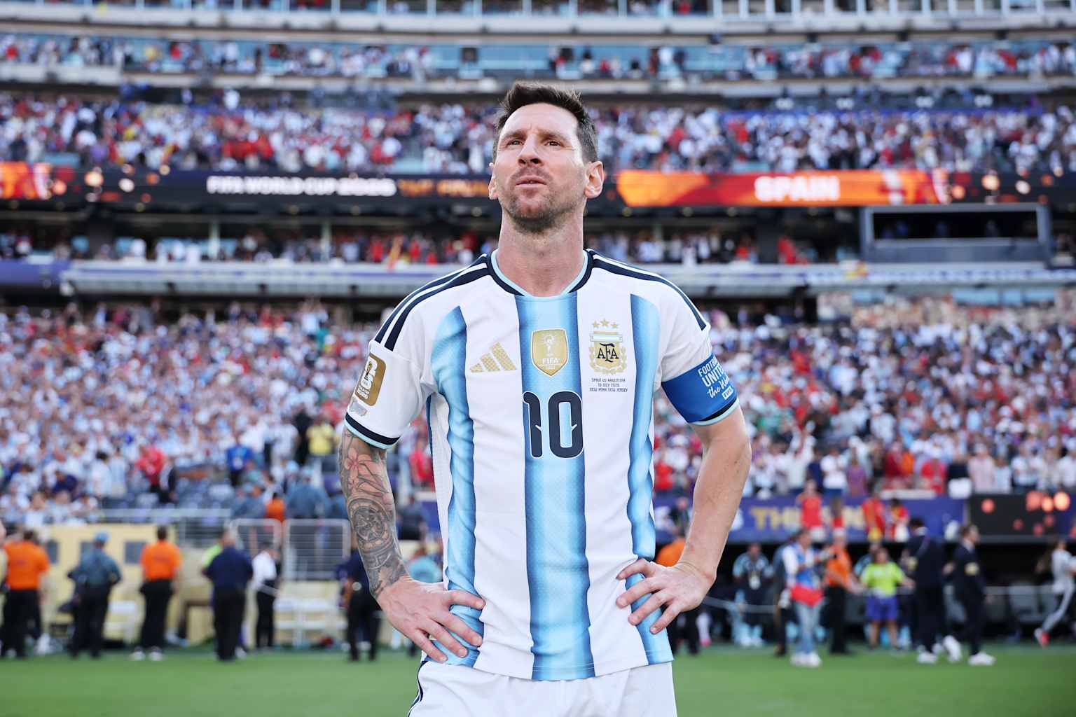 Messi se une a la selección argentina para su partido de despedida el 6 de octubre