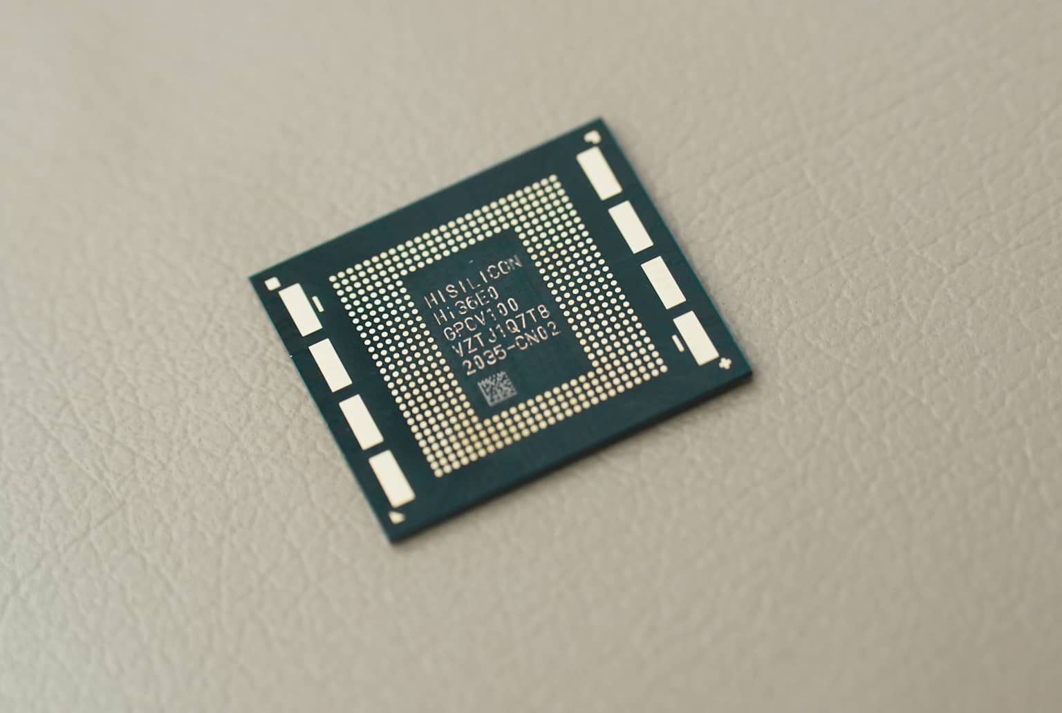 DeepSeek entrenará modelos de IA con chips de Huawei, según el CEO a inversores
