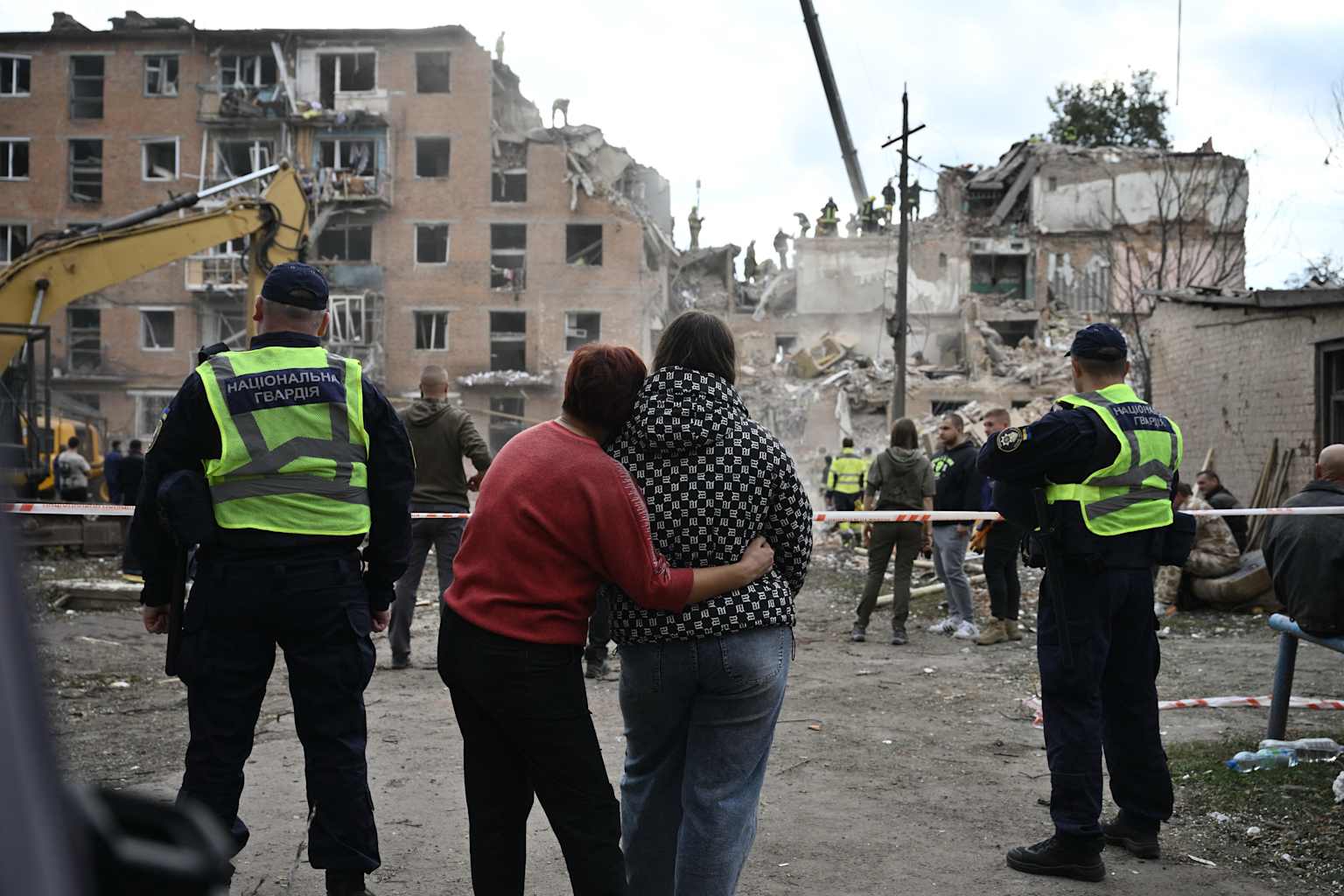 Ataques rusos dejan al menos 25 muertos en Ucrania, 19 de ellos en Priluki