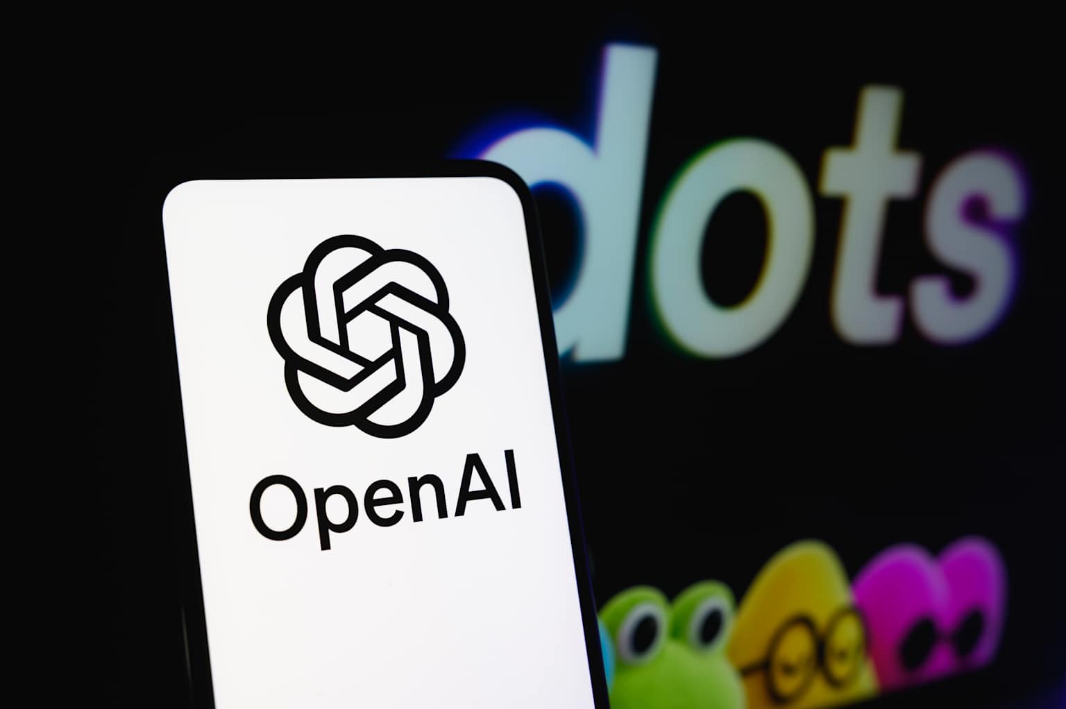 OpenAI avisa a más de 100 organizaciones de actividad anómala de agentes de IA
