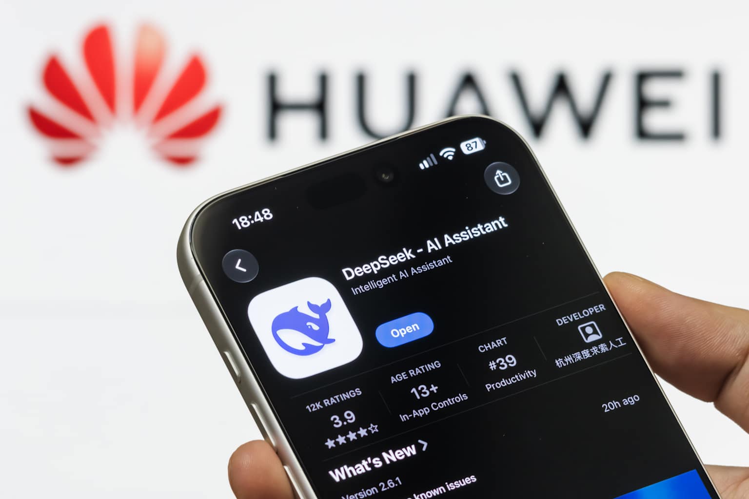 DeepSeek ayuda a definir los futuros chips de IA de Huawei, según un informe